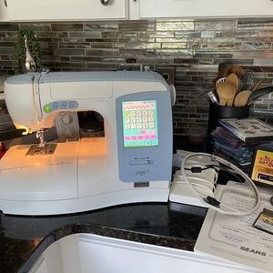 Kenmore Elite ergo3 Embroidery/Sewing Machine with The Amazing Box $300 obo